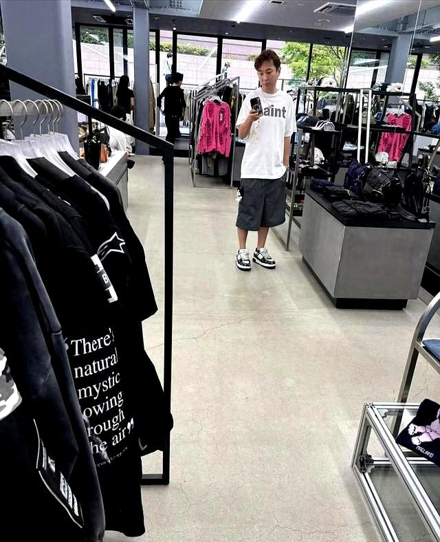 4.jpeg
