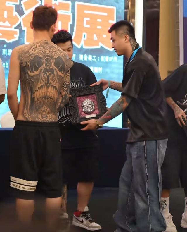 2.png